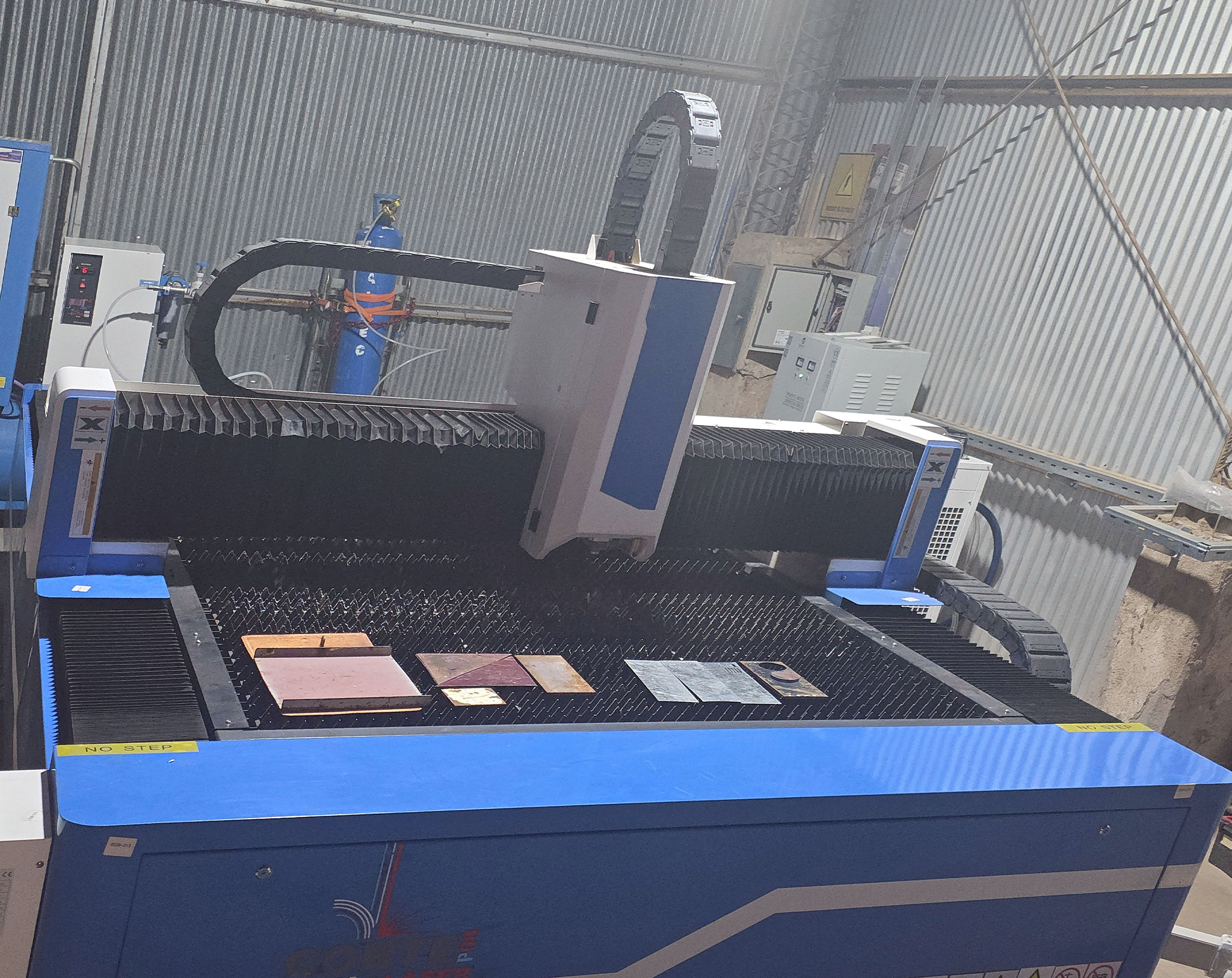 CORTADORA LASER 3