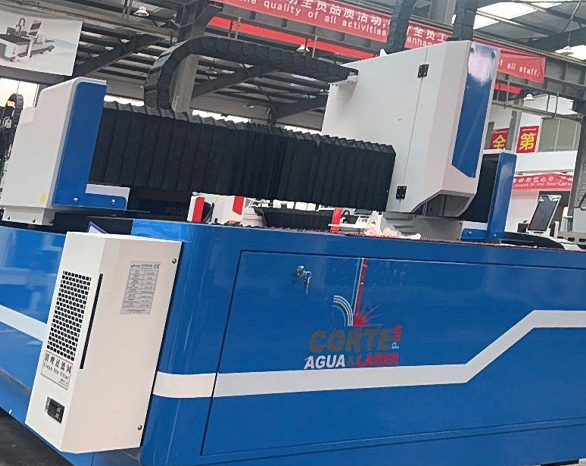 CORTADORA LASER 5